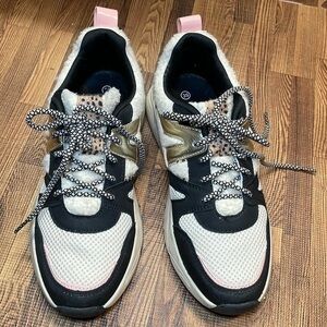 POSH by Posh & Pair Chunky Sneaker EU 39 US 8.5 Mixed Media Sherpa Shoes